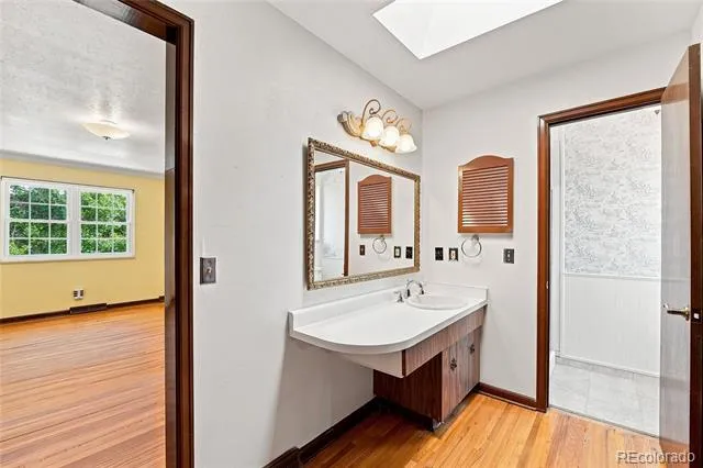 1460 S Macon Street Aurora, CO 80012