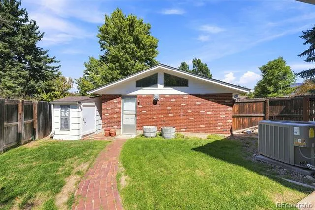 1460 S Macon Street Aurora, CO 80012