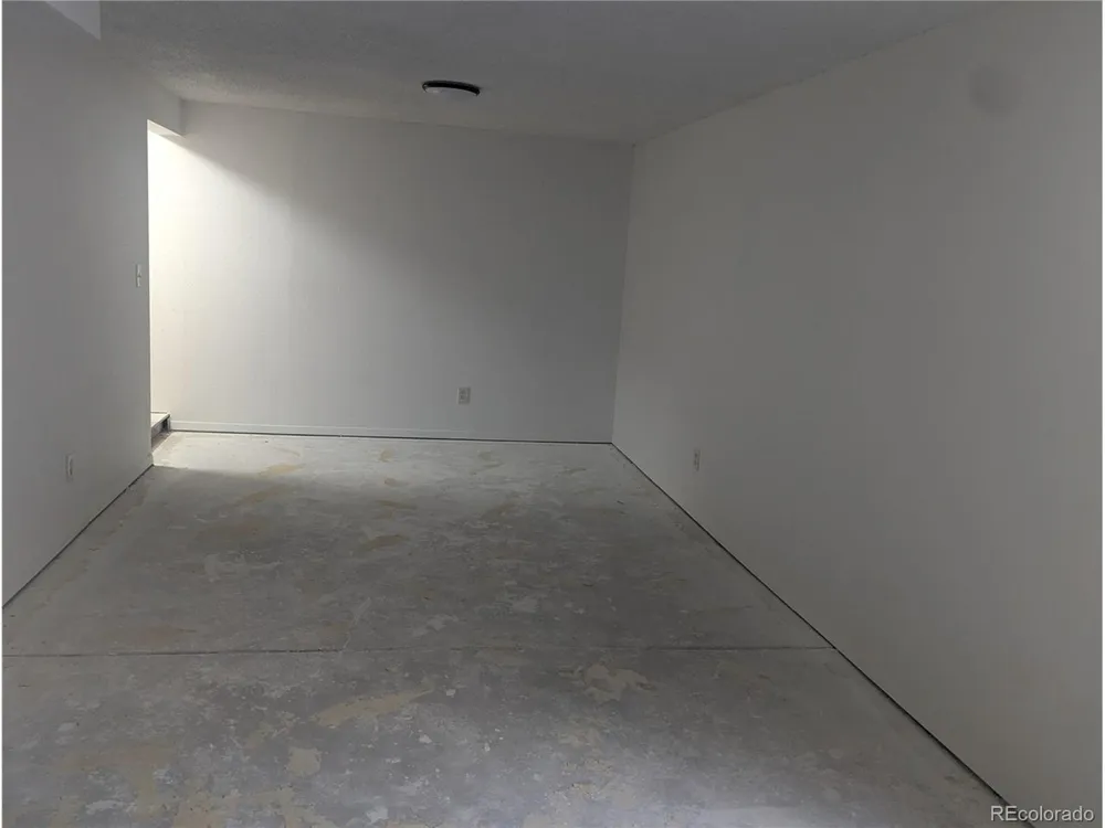 12704 Elm Street Thornton, CO 80241