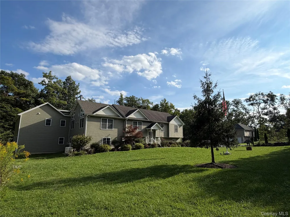 2096 Route 6 Middletown, NY 10940