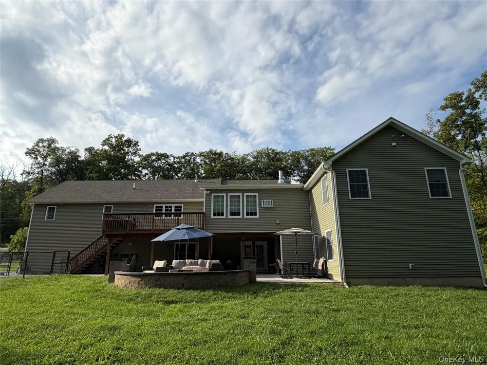 2096 Route 6 Middletown, NY 10940