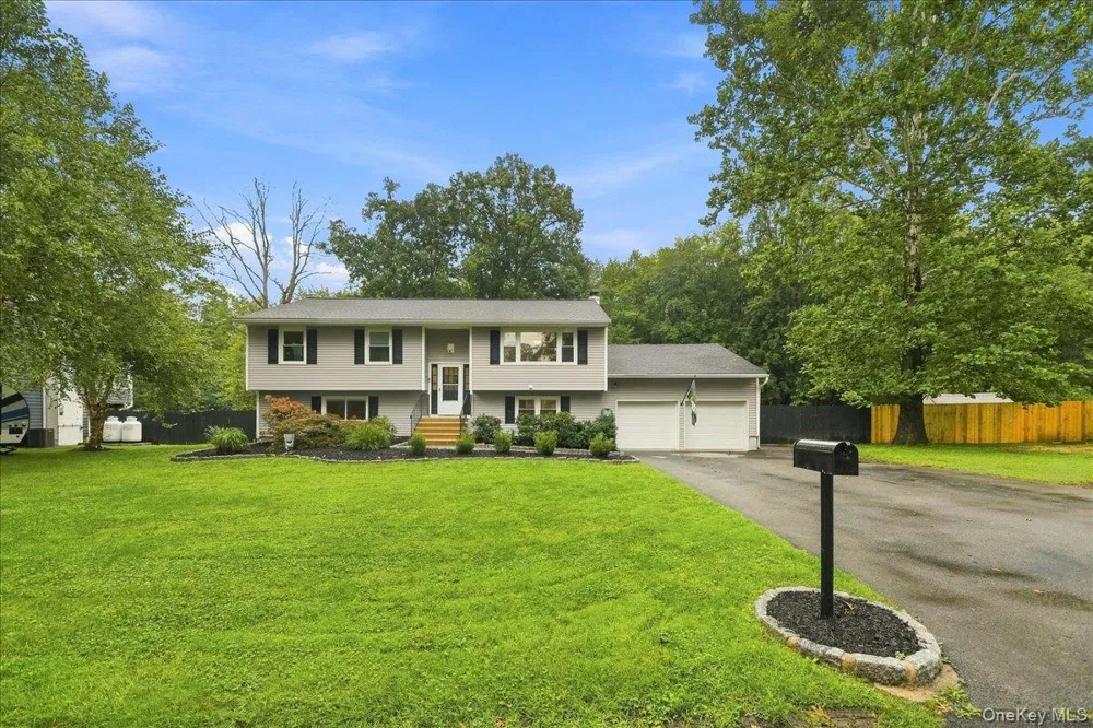 21 Dennis Road Wappingers Falls, NY 12590