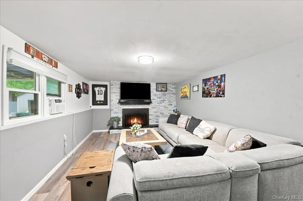 21 Dennis Road Wappingers Falls, NY 12590