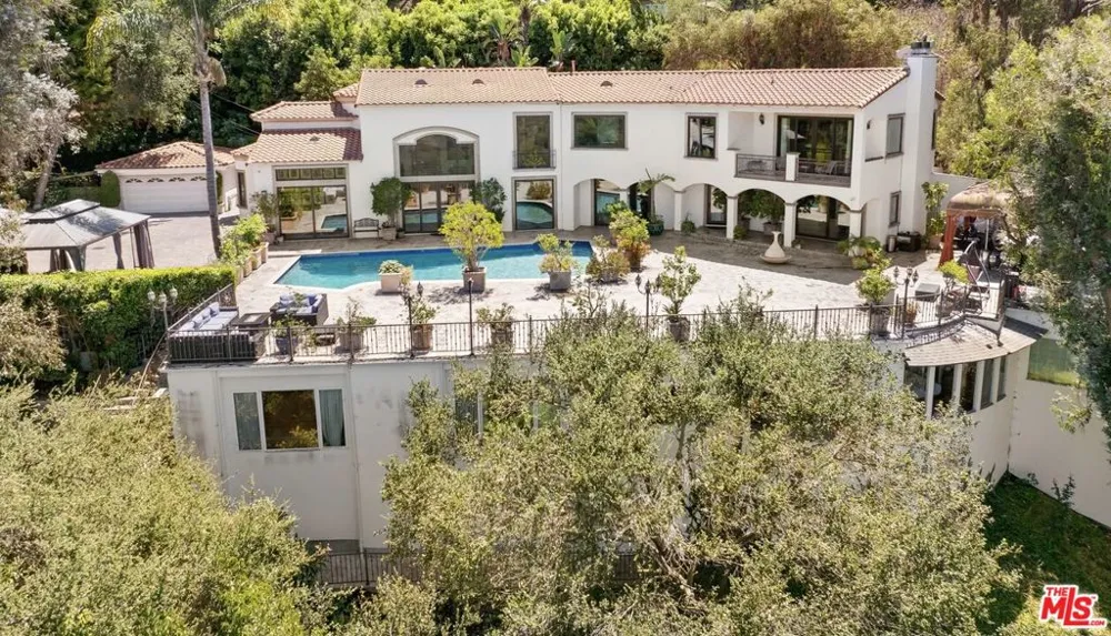 13355 Mulholland Drive Beverly Hills, CA 90210