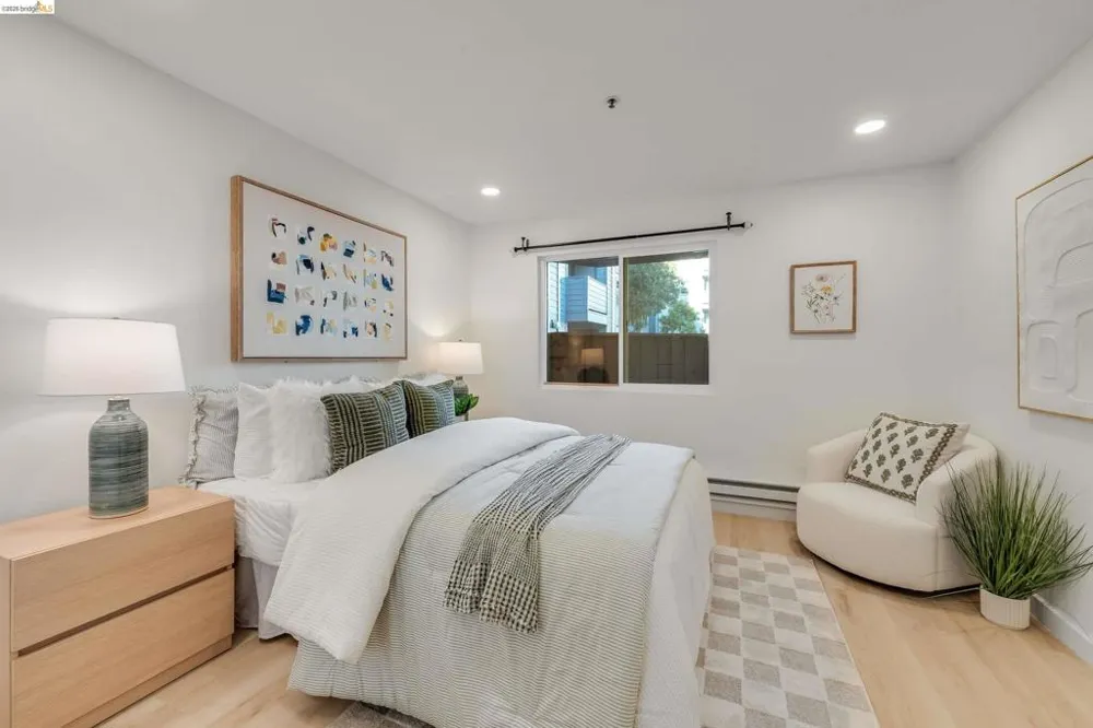6400 Christie Ave #2112 Emeryville, CA 94608