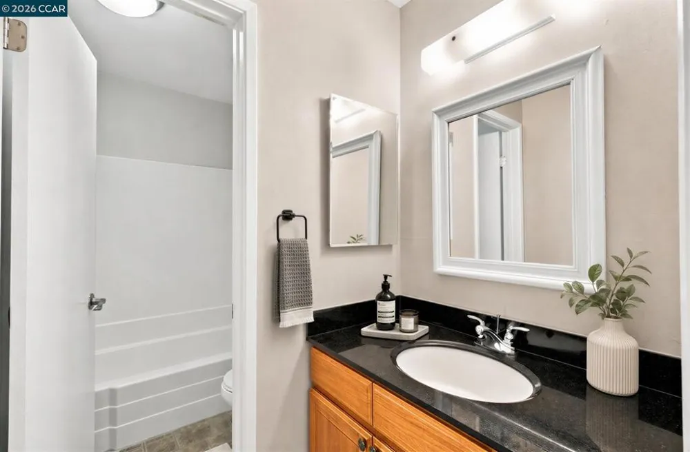 1060 Oak Grove Rd #46 Concord, CA 94518