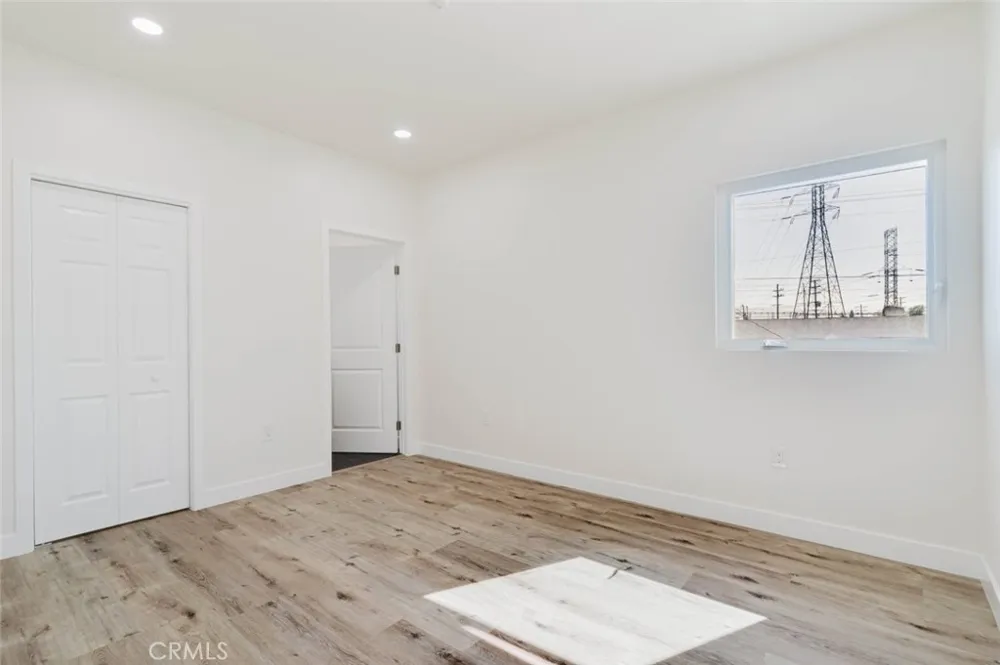 5732 Willowcrest Avenue #3 North Hollywood, CA 91601