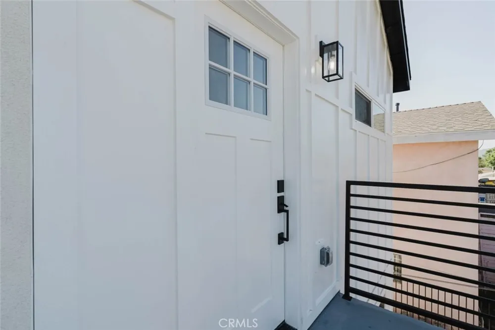 5732 Willowcrest Avenue #3 North Hollywood, CA 91601