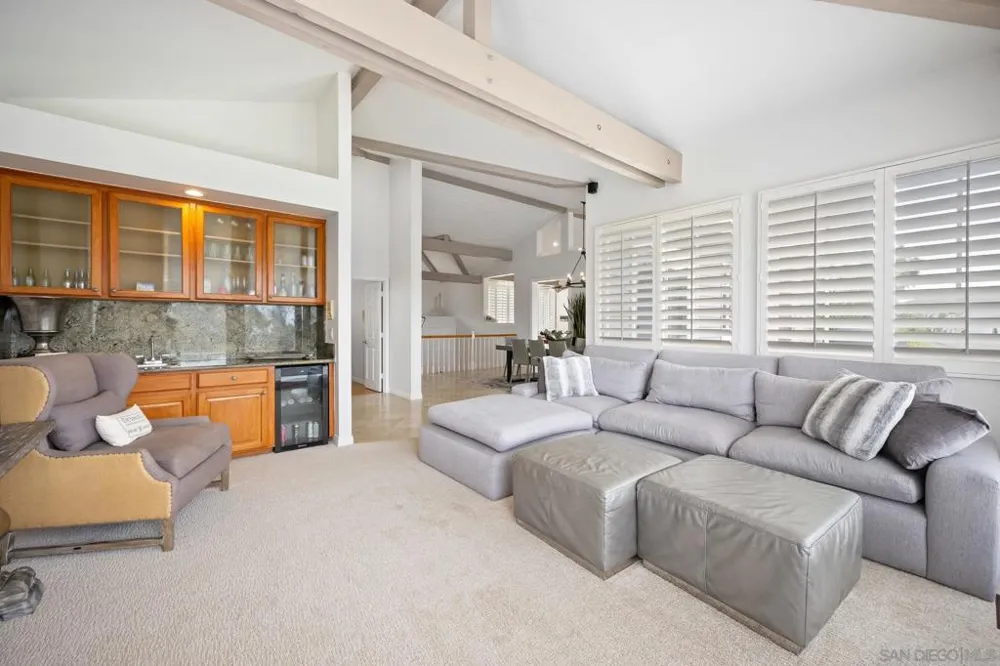 226 Stratford Park Cir Del Mar, CA 92014