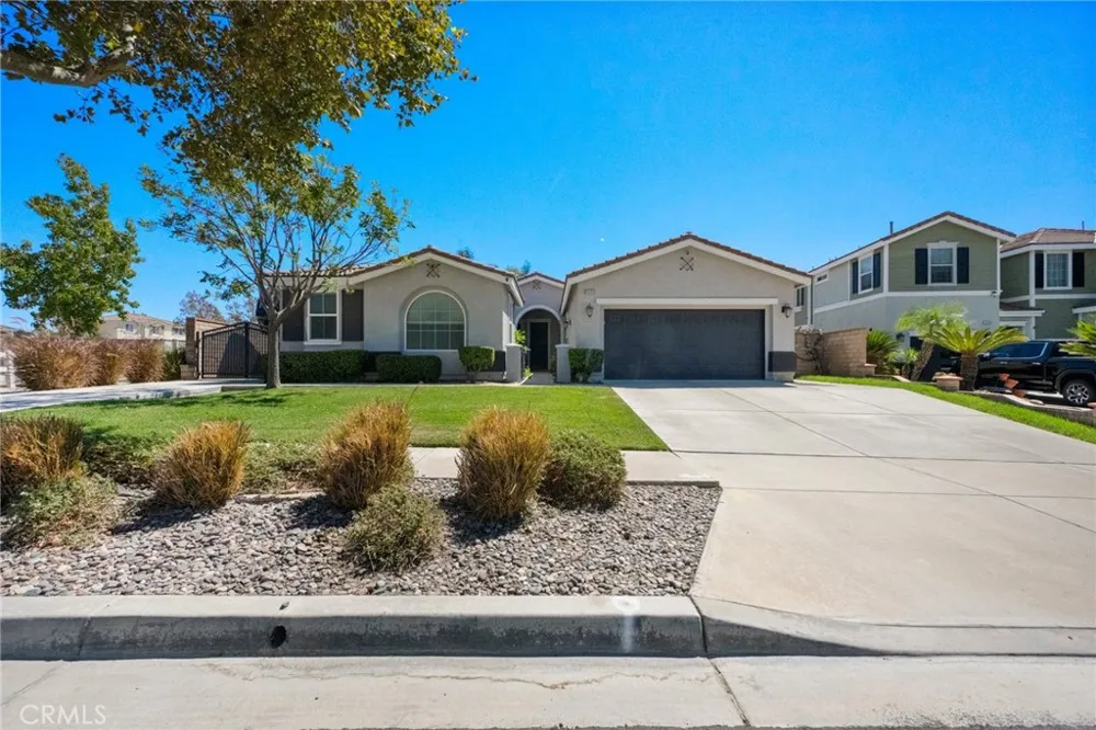 15255 Wild Wood Fontana, CA 92336