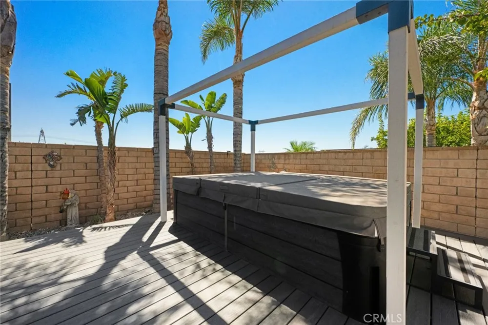 15255 Wild Wood Fontana, CA 92336