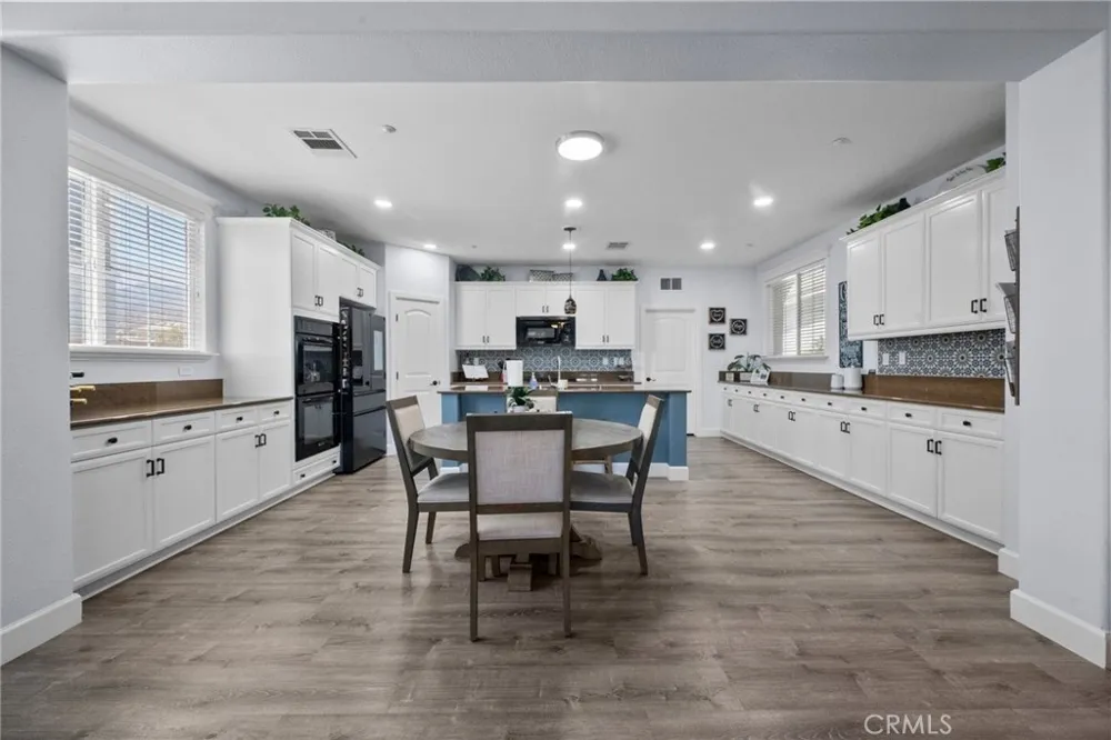 15255 Wild Wood Fontana, CA 92336