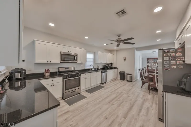 389 Grant St Phillipsburg Town, NJ 08865
