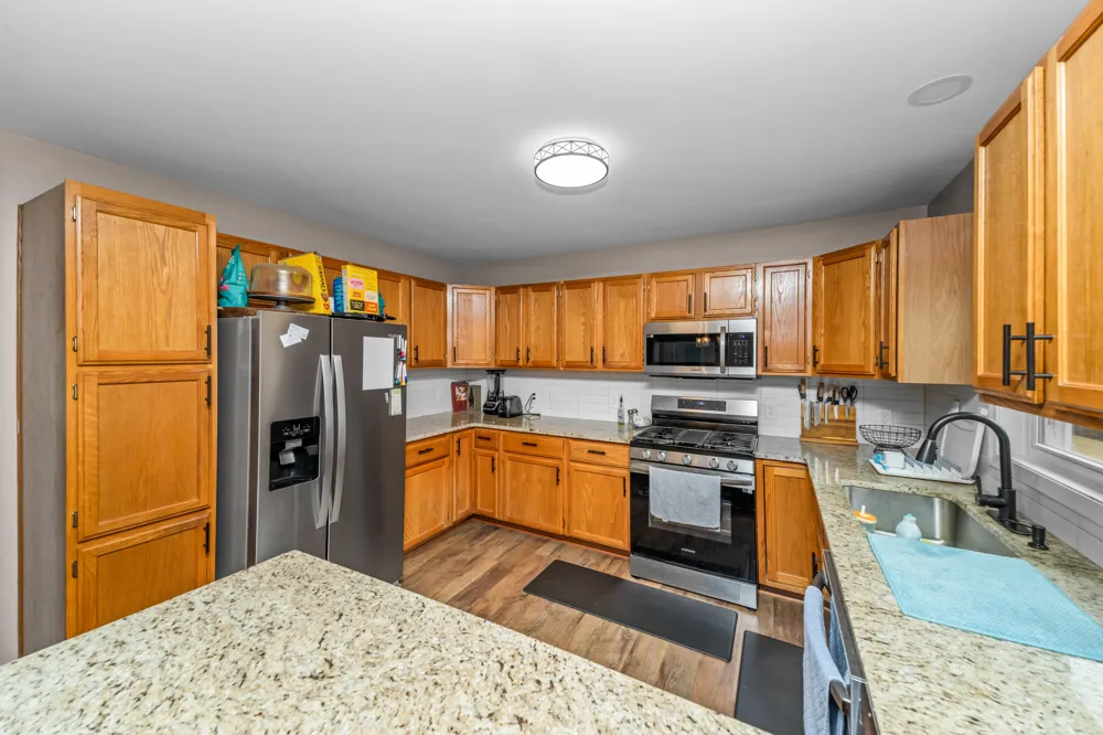 4240 E Commerce Road Commerce, MI 48382