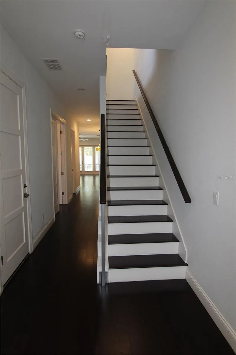 2505 DEPAUW AVENUE Orlando, FL 32804