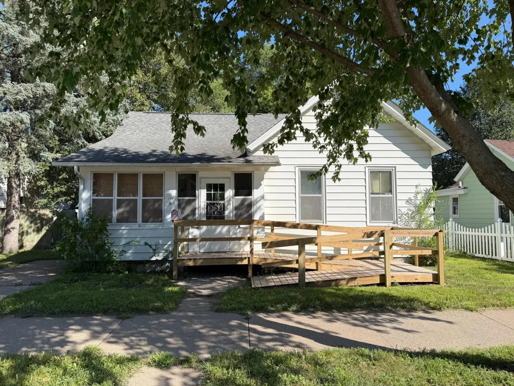 560 Hamilton Street Winona, MN 55987