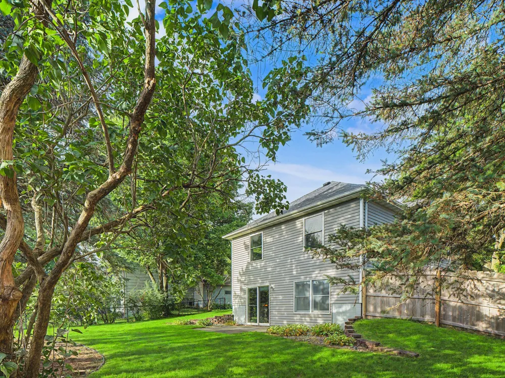 2638 Westview Lane NW Rochester, MN 55901