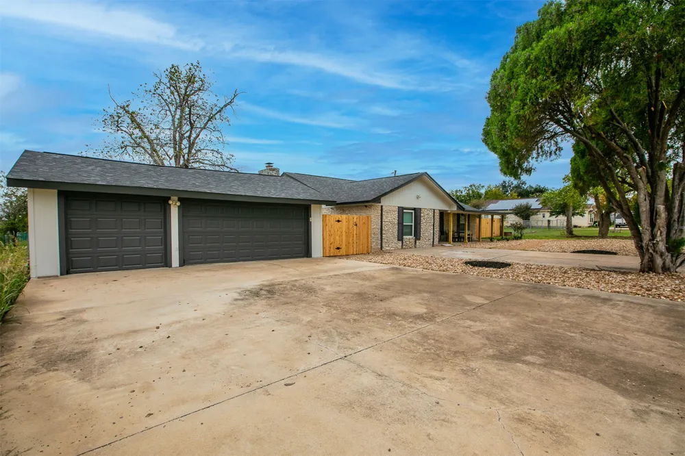 4613 Joseph Drive Round Rock, TX 78665