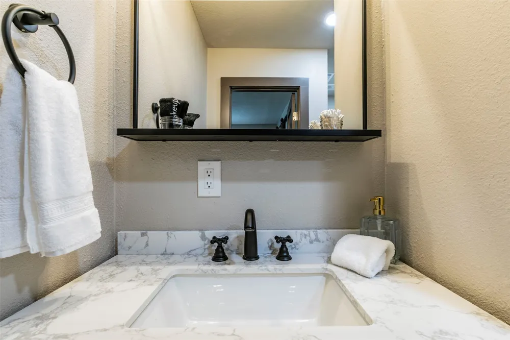 4613 Joseph Drive Round Rock, TX 78665