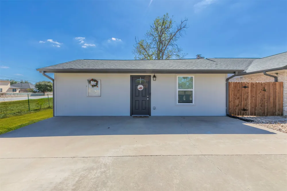 4613 Joseph Drive Round Rock, TX 78665