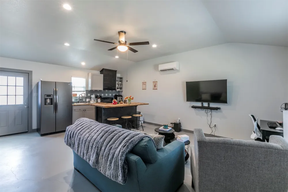 4613 Joseph Drive Round Rock, TX 78665