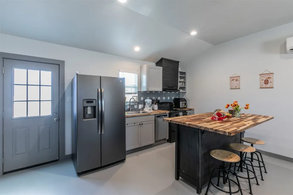 4613 Joseph Drive Round Rock, TX 78665