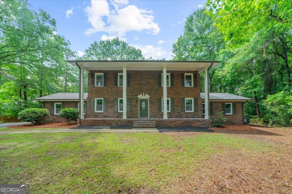 125 Silver Leaf DR Fayetteville, GA 30214