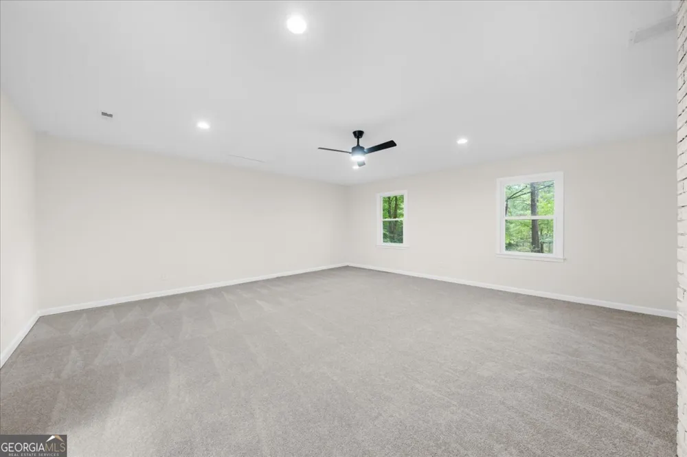 125 Silver Leaf DR Fayetteville, GA 30214