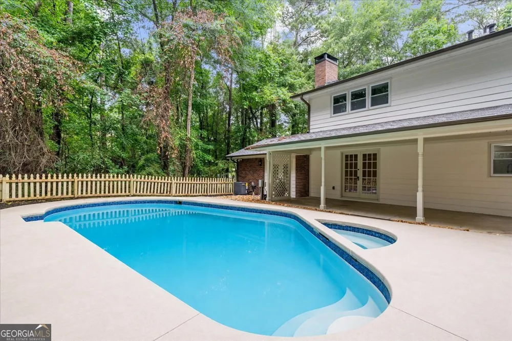 125 Silver Leaf DR Fayetteville, GA 30214