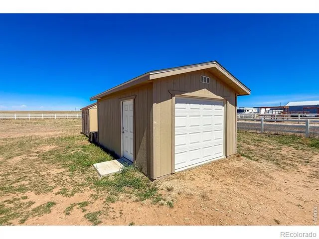 16413 Higgins Avenue Fort Lupton, CO 80621