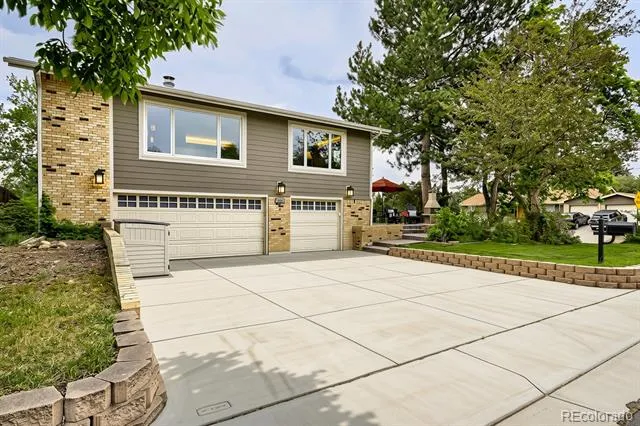 8107 W 71st Place Arvada, CO 80004