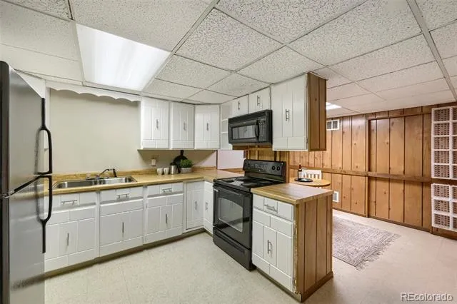 8107 W 71st Place Arvada, CO 80004