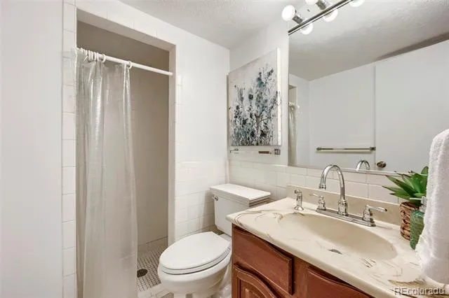 8107 W 71st Place Arvada, CO 80004