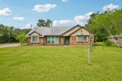 401 Southern Oaks Drive