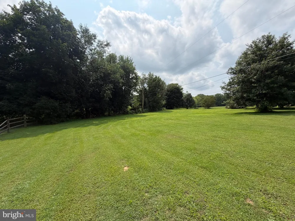 152 LINDECAMP LANE Peach Bottom, PA 17563