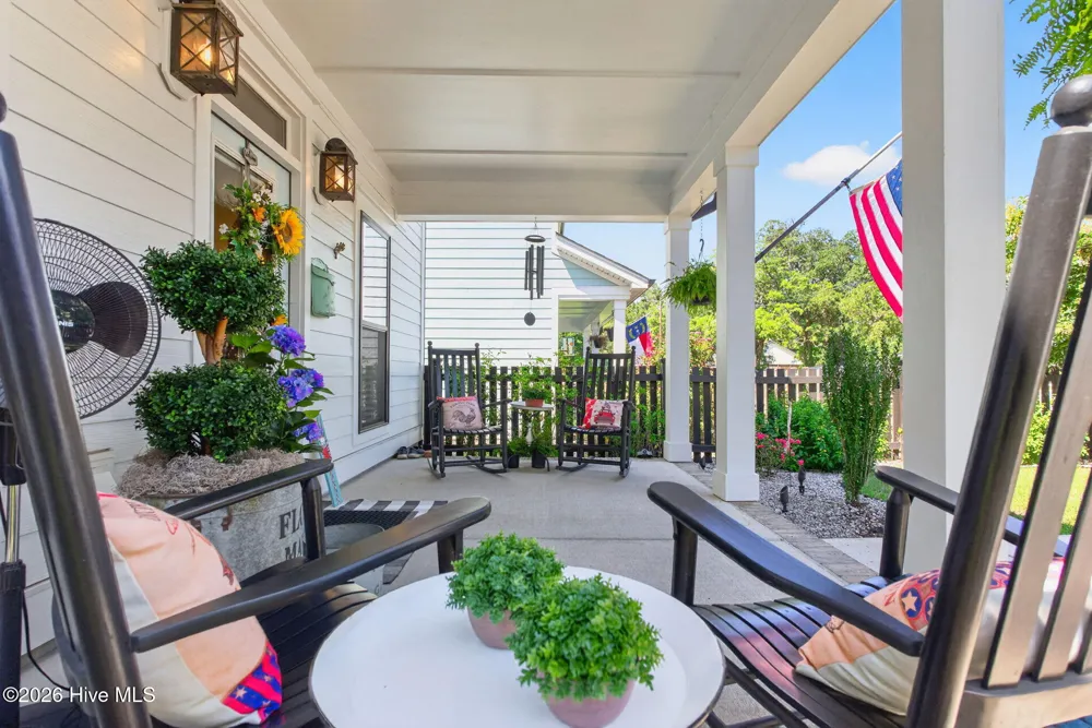 1107 Caswell Avenue Southport, NC 28461