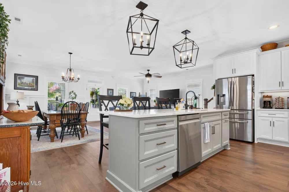 1107 Caswell Avenue Southport, NC 28461