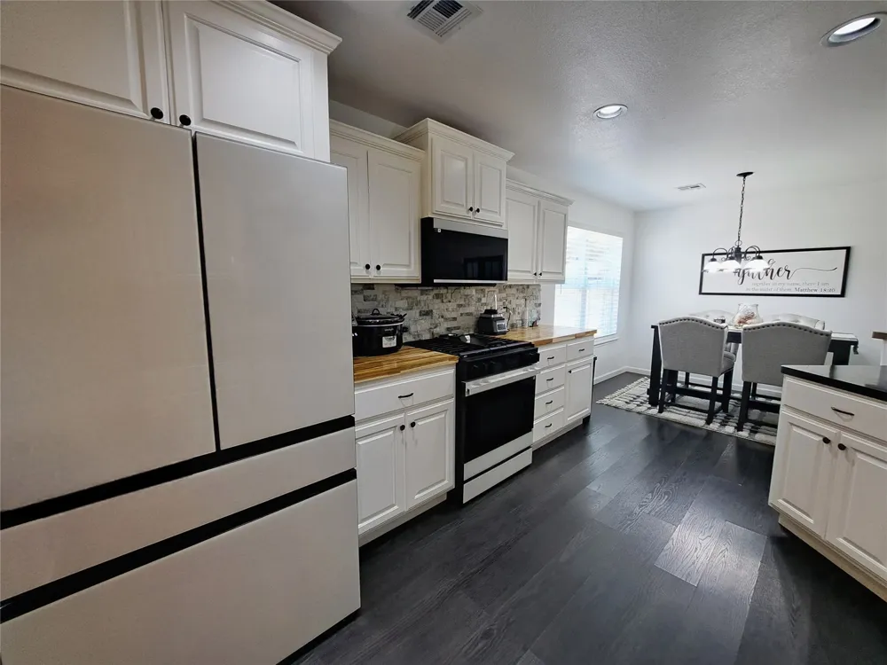 10203 119th East Avenue Owasso, OK 74055