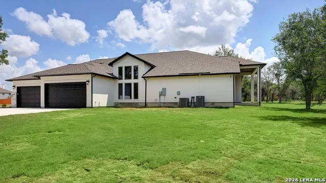 103 Janette Bend Castroville, TX 78009