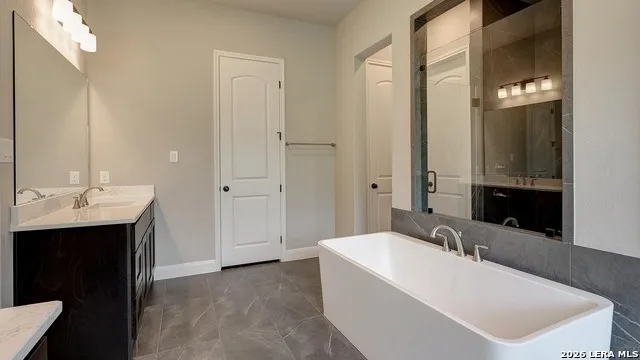 103 Janette Bend Castroville, TX 78009