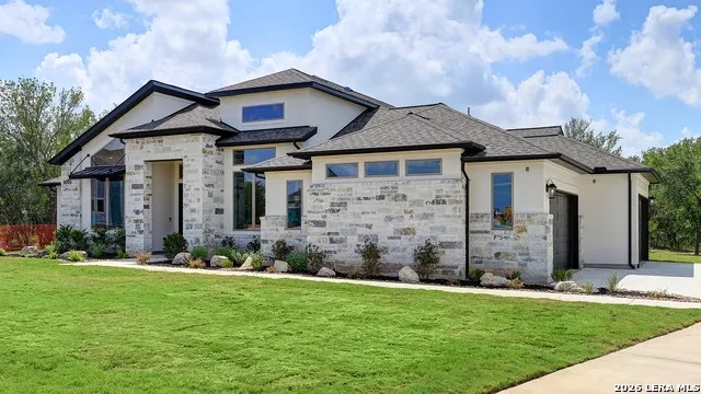 103 Janette Bend Castroville, TX 78009