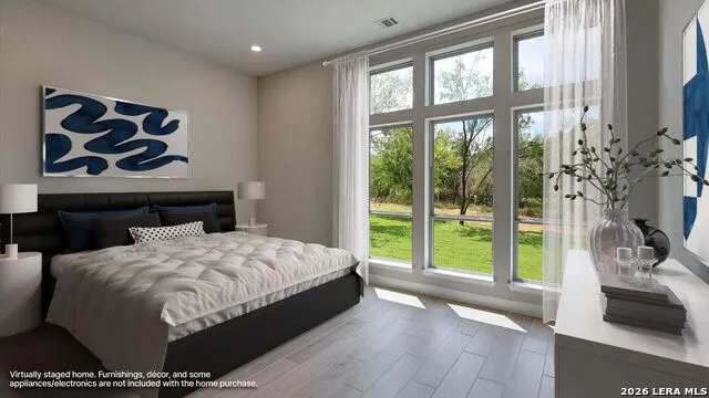 103 Janette Bend Castroville, TX 78009