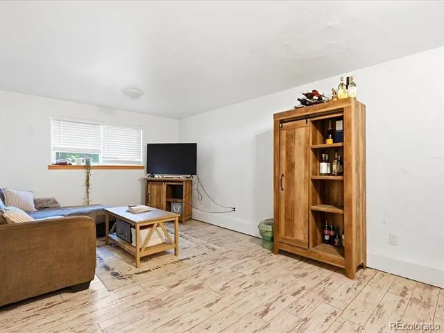 205 Tucson Street Aurora, CO 80011