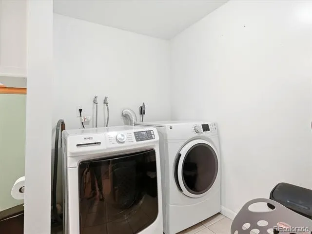 205 Tucson Street Aurora, CO 80011