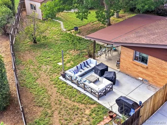 205 Tucson Street Aurora, CO 80011