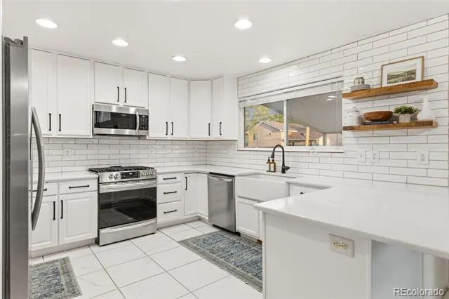 2206 Settlers Drive Pueblo, CO 81008