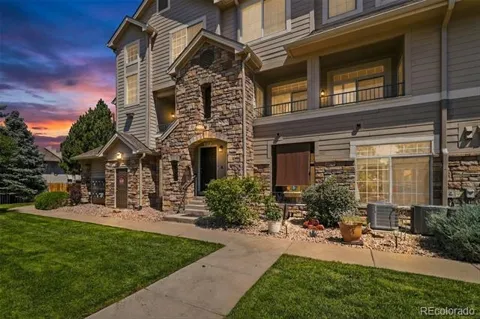 1509 S Florence Court #215