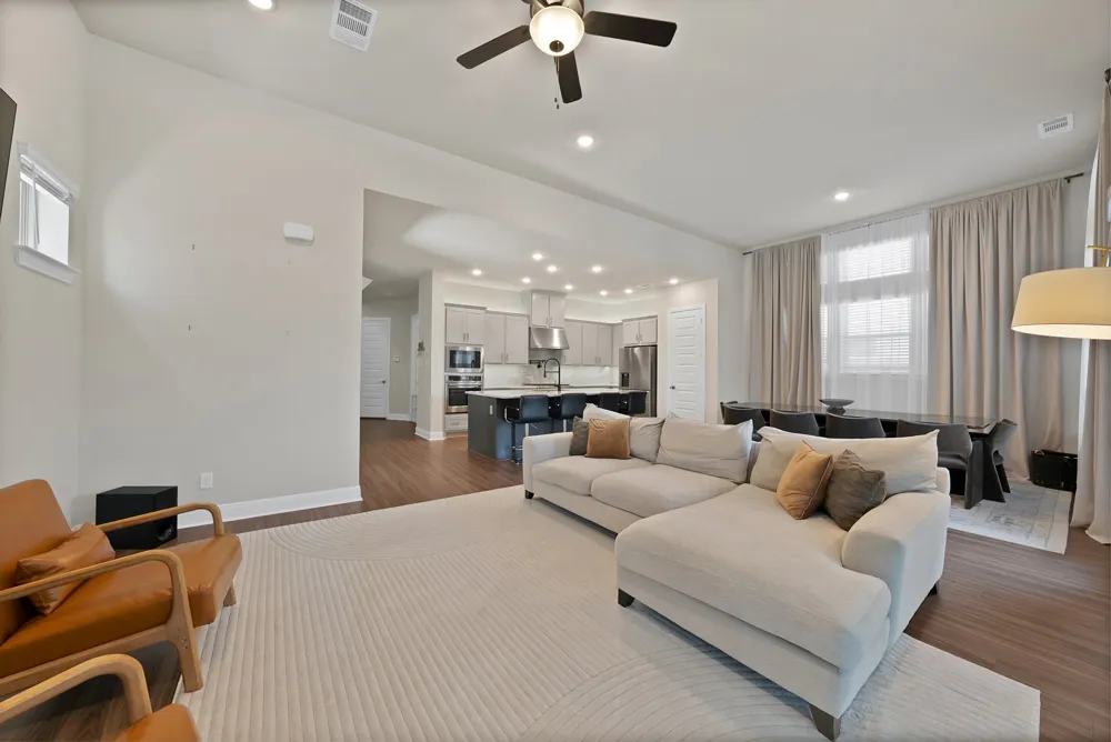 2585 Four Roses Drive Lewisville, TX 75056
