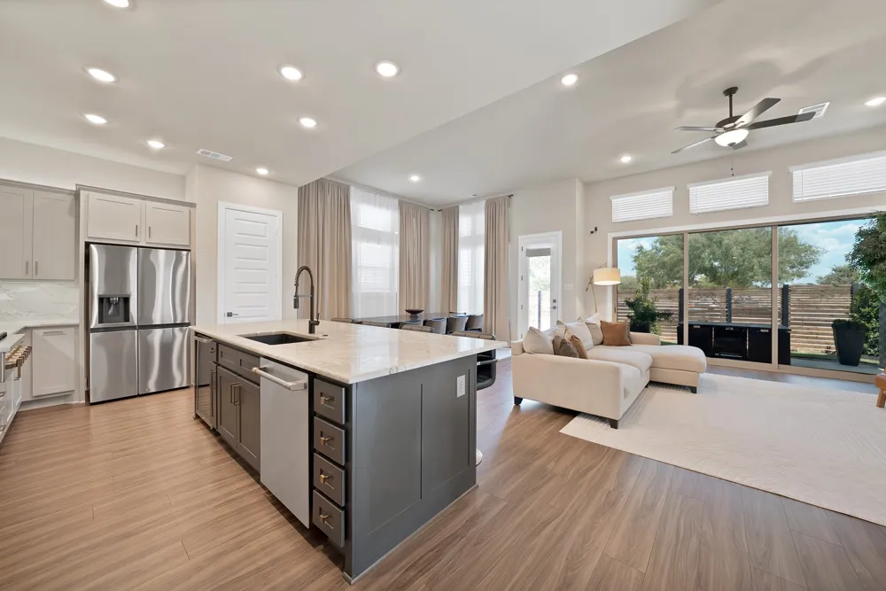 2585 Four Roses Drive Lewisville, TX 75056