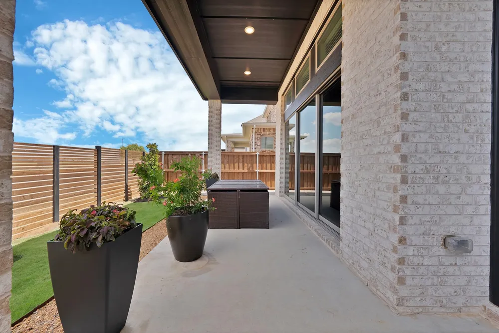 2585 Four Roses Drive Lewisville, TX 75056